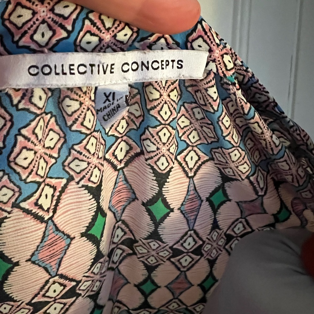 Beautiful Shell Under Jacket. Polyester. Stitch F… - image 4